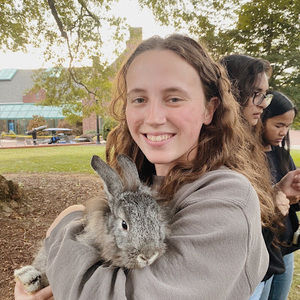 Meet your Posher, Sara